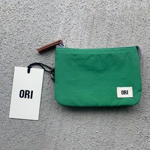 Ori London nylon wallet-NWT